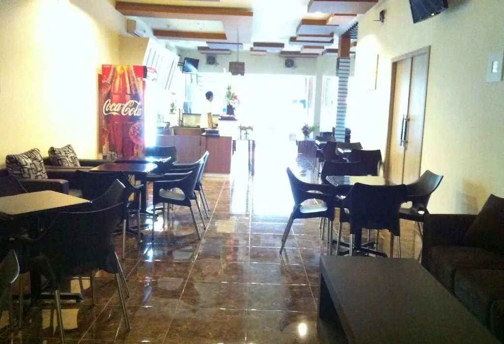Hotel Paramount-1